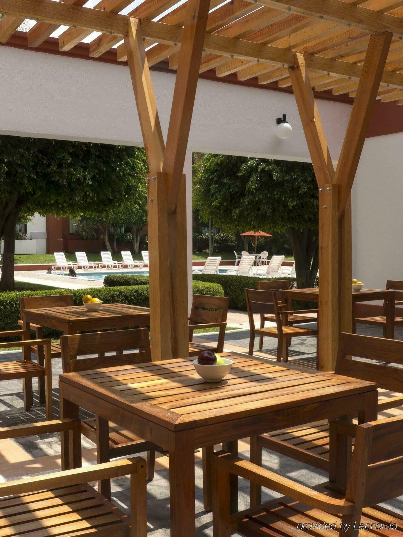 Fiesta Inn Леон Ресторан фото